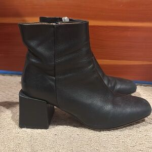 Loq black ankle boots